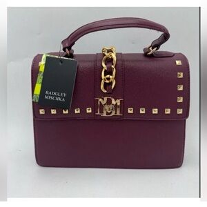 NWT! Badgley Mischka Plain Grain Crossbody